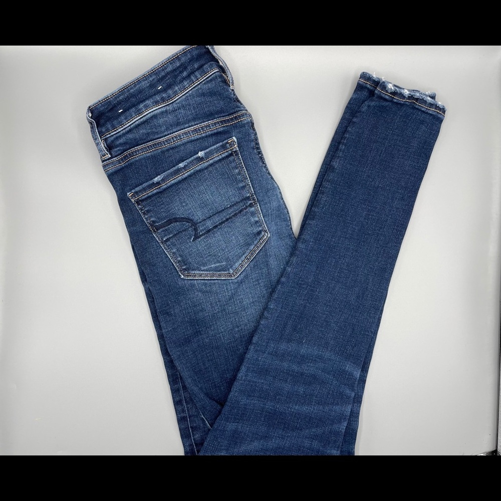 Women’s size two American Eagle Jeggings